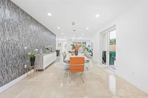 6933 NW 104th Court Doral FL 33178