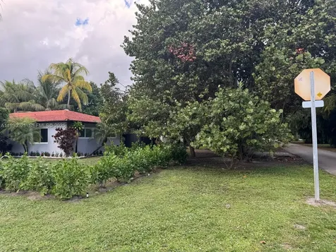 985 NE 115th Street Biscayne Park FL 33161