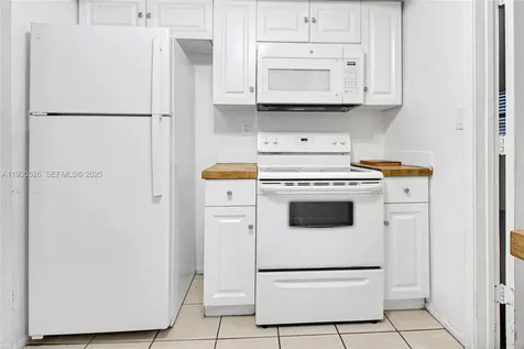 5718 NW 66th Avenue Tamarac FL 33321