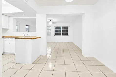 5718 NW 66th Avenue Tamarac FL 33321