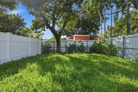 1126 NW 28 Miami FL 33127
