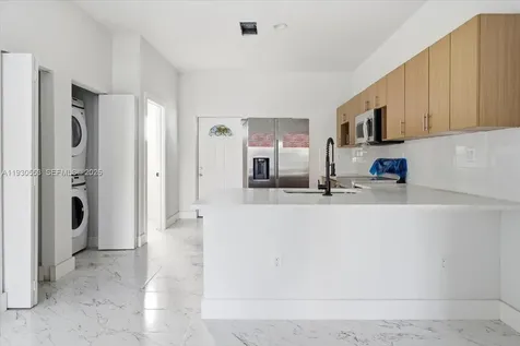 1126 NW 28 Miami FL 33127