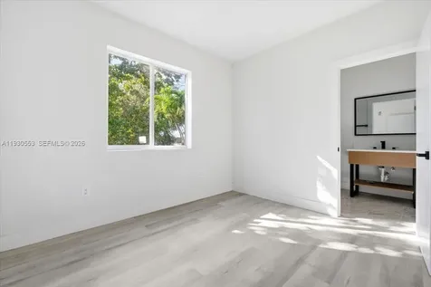 1126 NW 28 Miami FL 33127