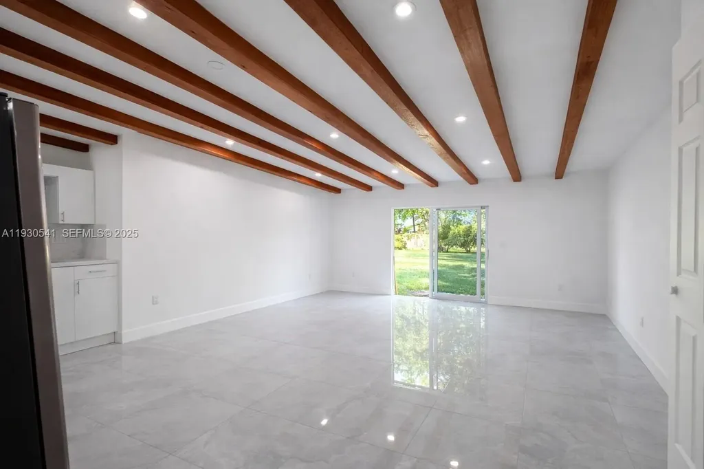 2501 NW 21st Street Fort Lauderdale FL 33311