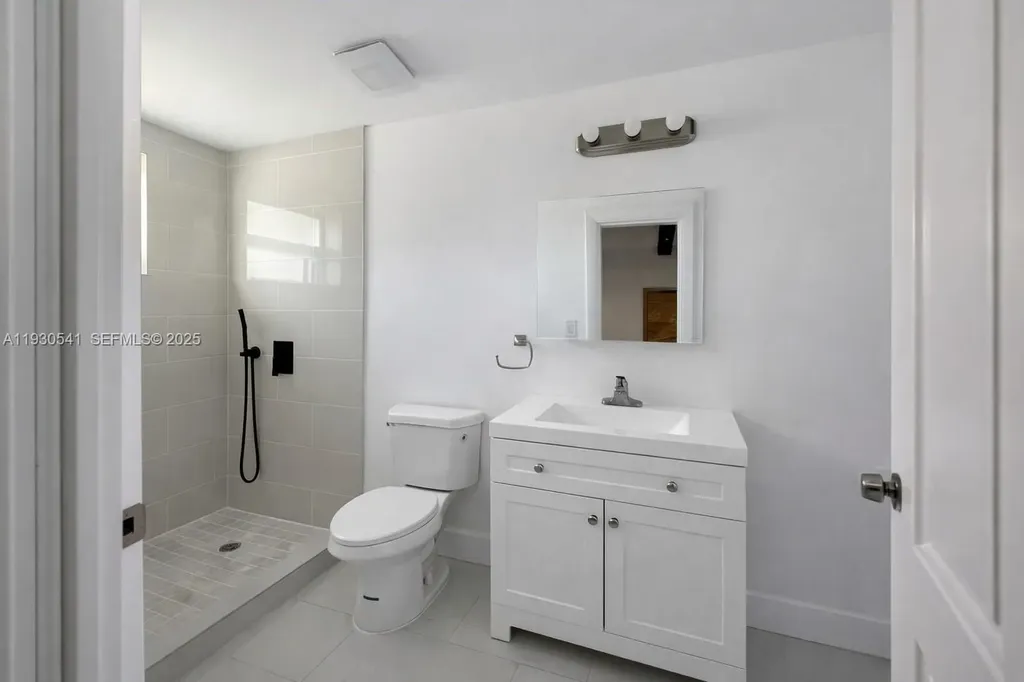 2501 NW 21st Street Fort Lauderdale FL 33311