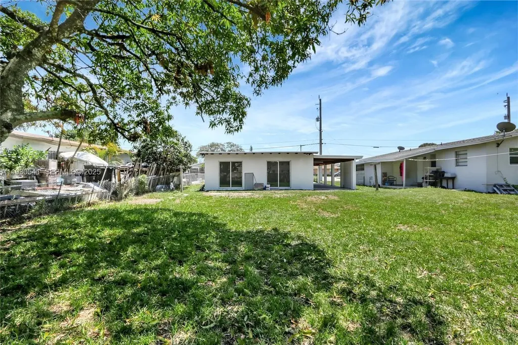 2501 NW 21st Street Fort Lauderdale FL 33311