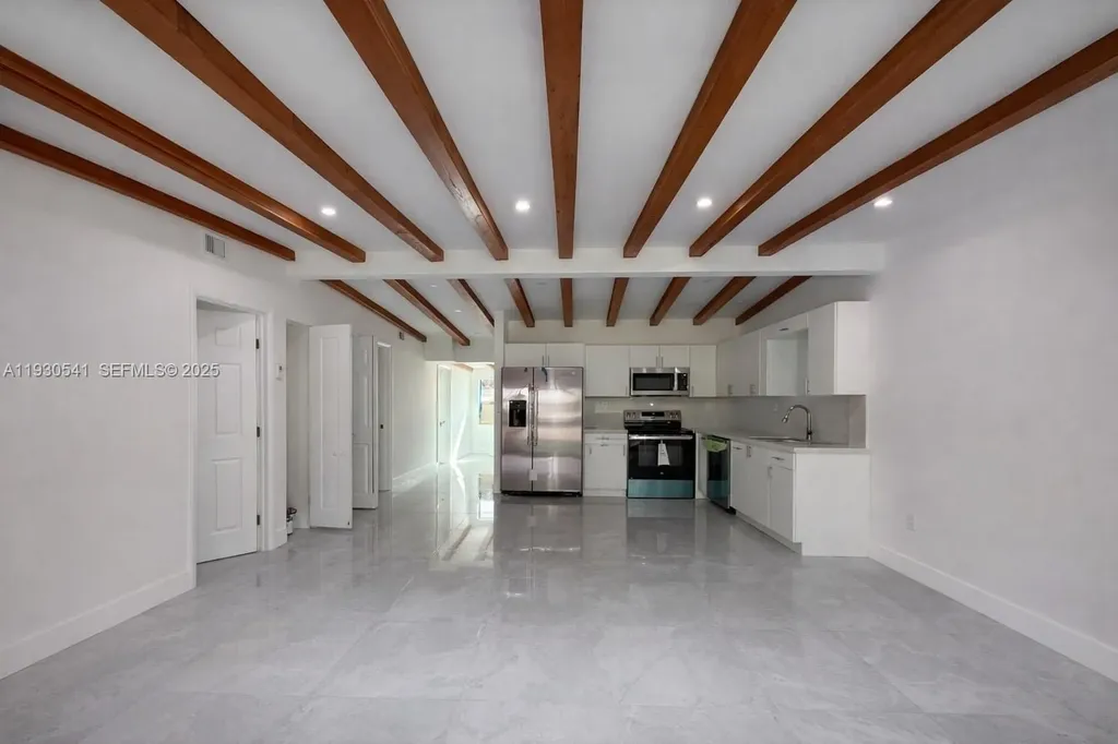 2501 NW 21st Street Fort Lauderdale FL 33311