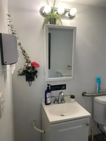 8782 SW 72 Street Miami FL 33173