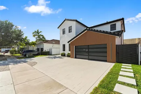 18172 NW 91st Court Hialeah FL 33018