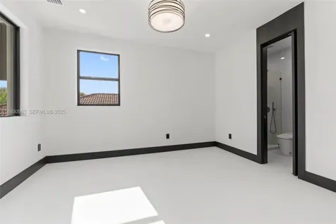 18172 NW 91st Court Hialeah FL 33018