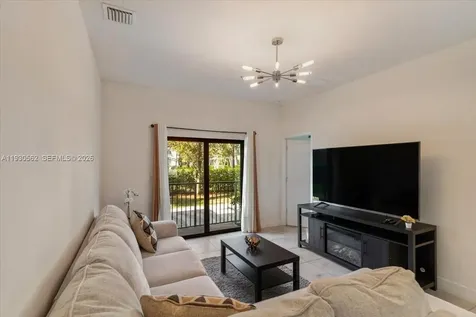 4636 NW 84th Avenue Doral FL 33166