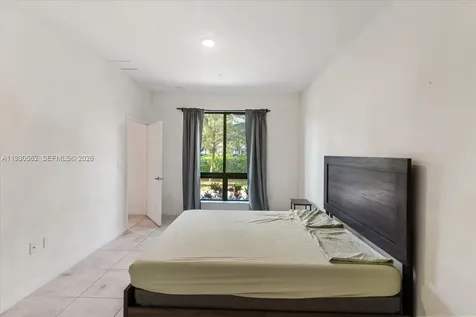4636 NW 84th Avenue Doral FL 33166