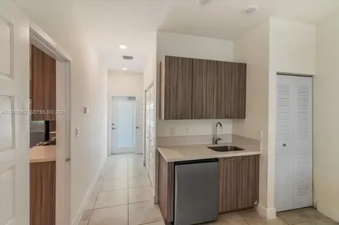 4636 NW 84th Avenue Doral FL 33166