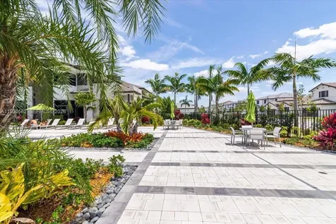 4636 NW 84th Avenue Doral FL 33166