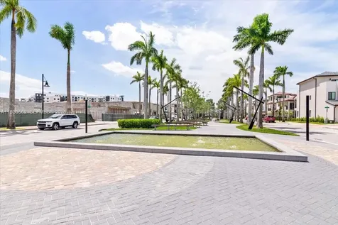 4636 NW 84th Avenue Doral FL 33166