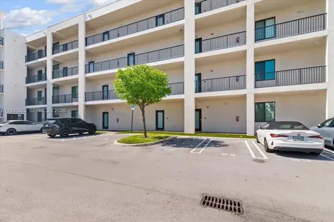 4636 NW 84th Avenue Doral FL 33166