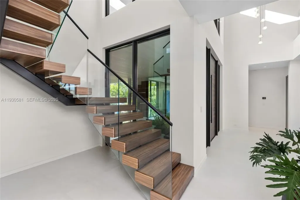 630 Isle Of Palms Drive Fort Lauderdale FL 33301