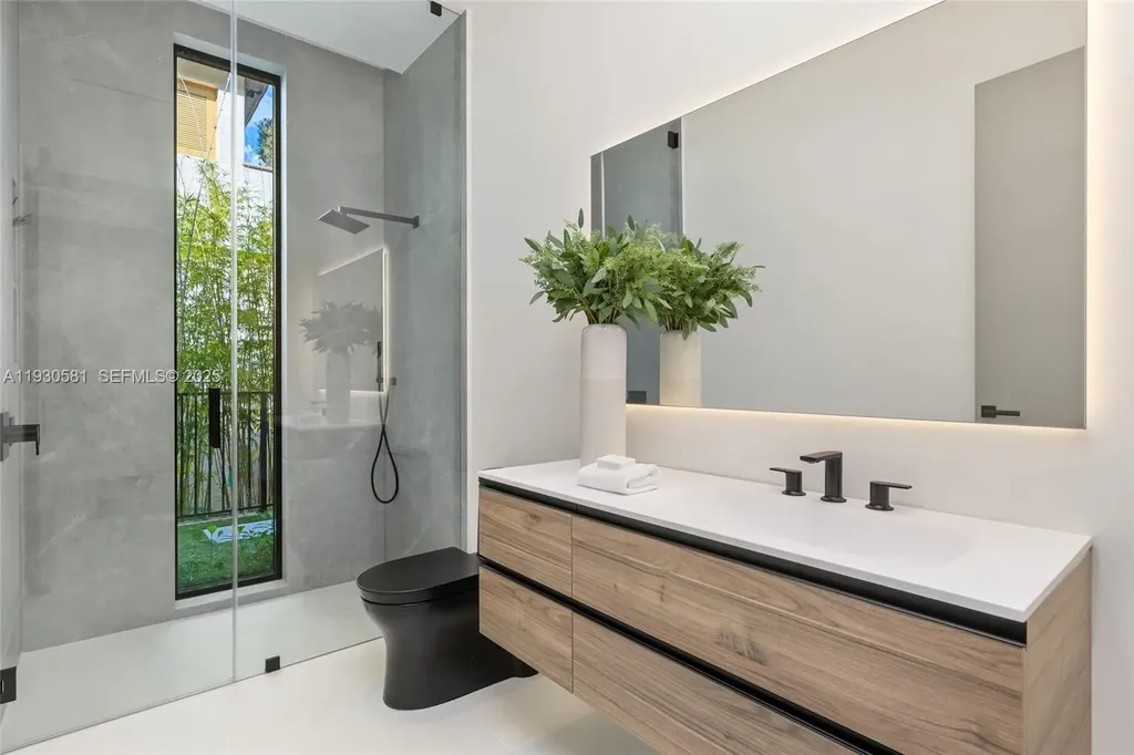 630 Isle Of Palms Drive Fort Lauderdale FL 33301