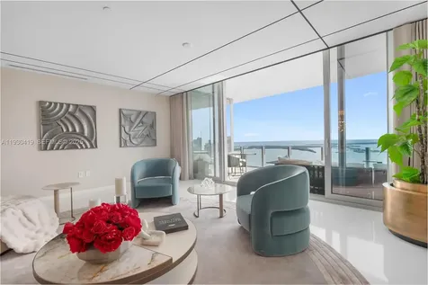300 Biscayne Boulevard Way Miami FL 33131