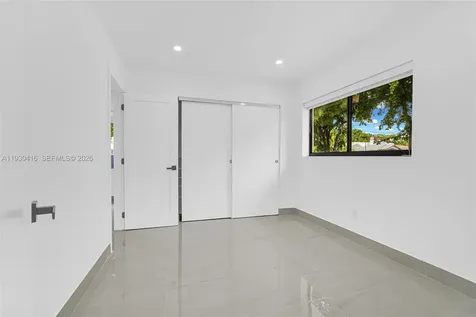 998 SW 11th Street Miami FL 33129