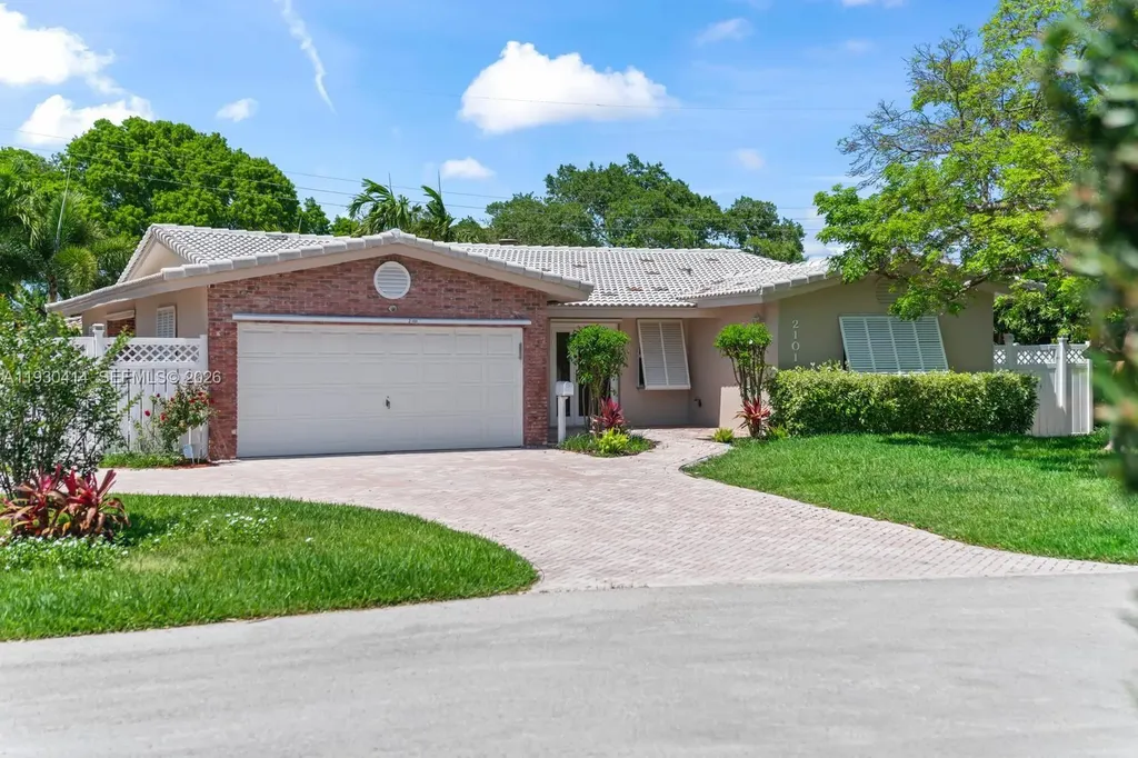 2101 NE 54th Court Fort Lauderdale FL 33308