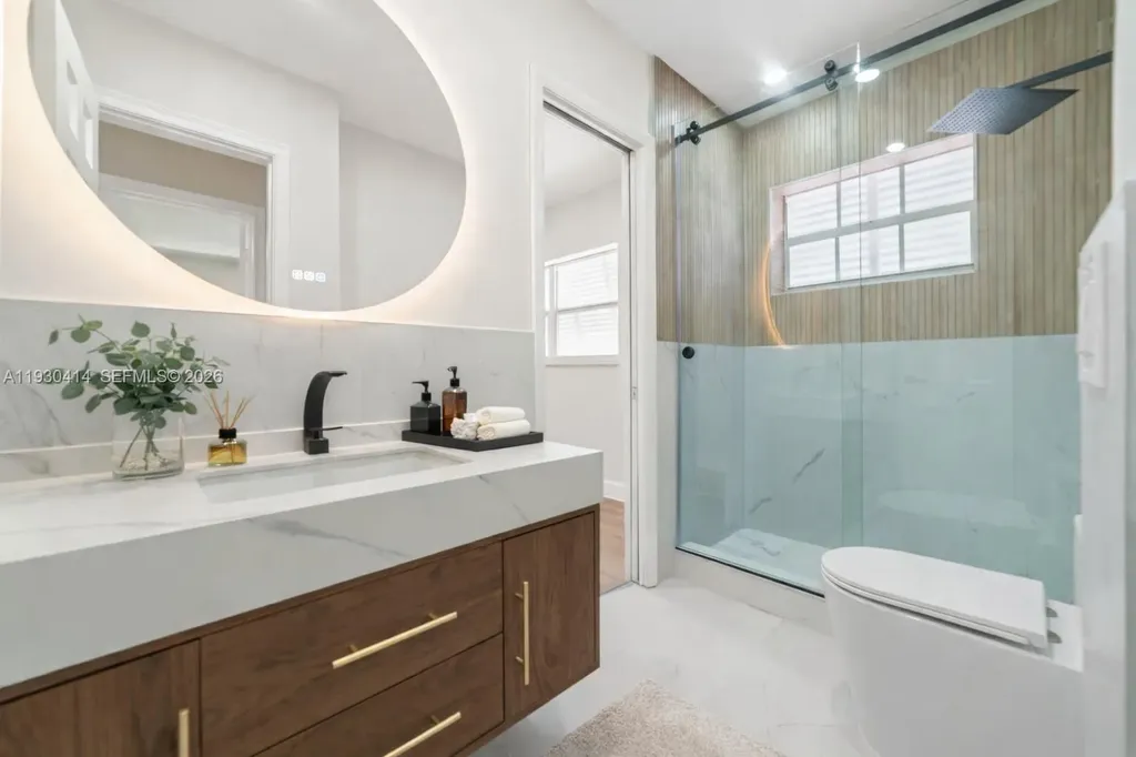 2101 NE 54th Court Fort Lauderdale FL 33308