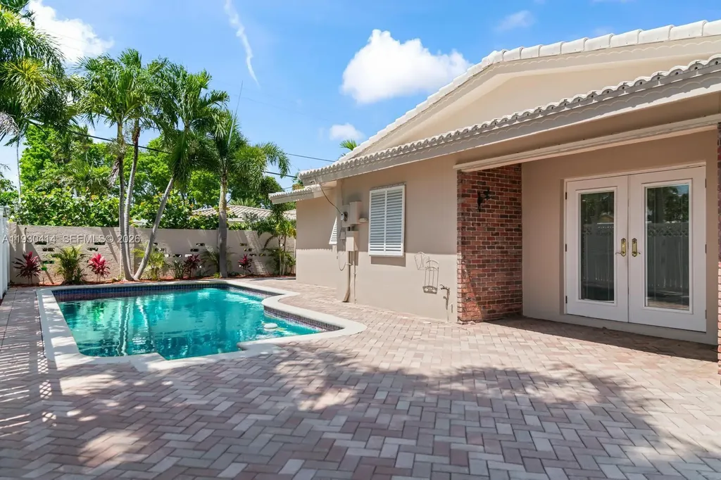 2101 NE 54th Court Fort Lauderdale FL 33308