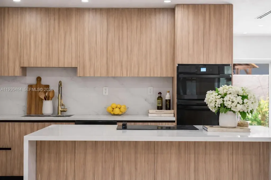 2101 NE 54th Court Fort Lauderdale FL 33308