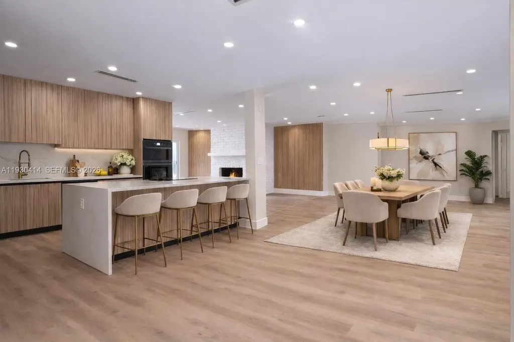 2101 NE 54th Court Fort Lauderdale FL 33308