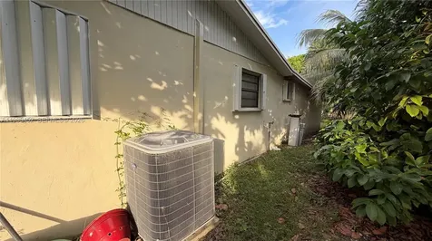 19831 SW 122nd Avenue Miami FL 33177
