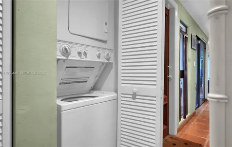 2790 SW 22nd Avenue Miami FL 33133