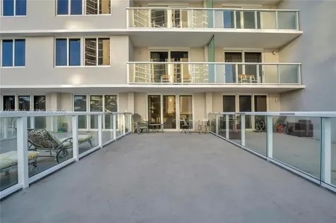 19201 Collins Avenue Sunny Isles Beach FL 33160