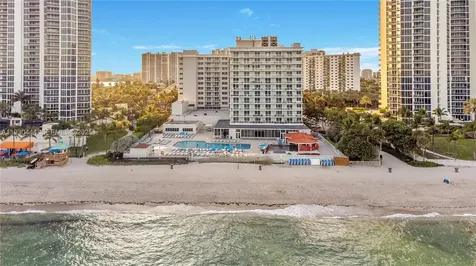 19201 Collins Avenue Sunny Isles Beach FL 33160