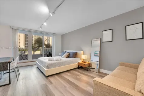 19201 Collins Avenue Sunny Isles Beach FL 33160