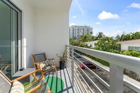 1450 Lincoln Road Miami Beach FL 33139
