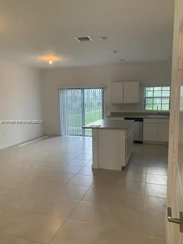731 SW 11th Street Florida City FL 33034