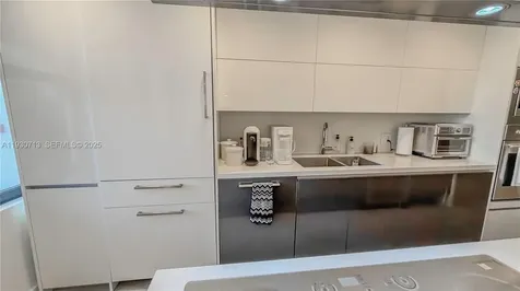 9801 Collins Avenue Bal Harbour FL 33154