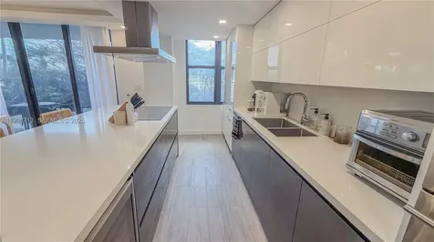 9801 Collins Avenue Bal Harbour FL 33154