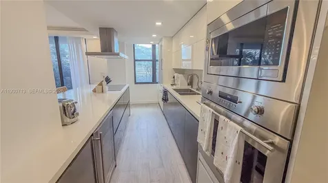 9801 Collins Avenue Bal Harbour FL 33154