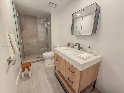 9801 Collins Avenue Bal Harbour FL 33154