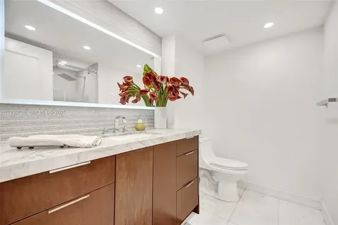 19355 Turnberry Way Aventura FL 33180