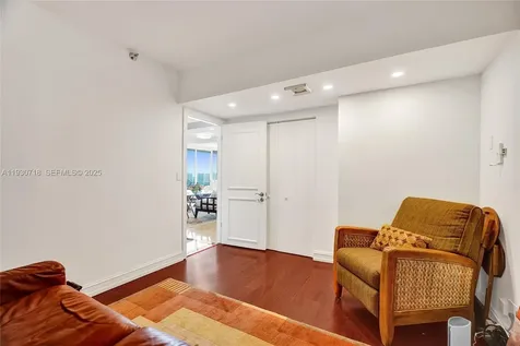 19355 Turnberry Way Aventura FL 33180