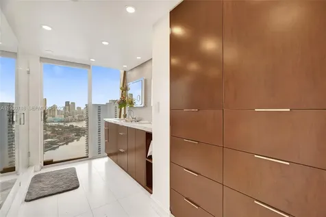 19355 Turnberry Way Aventura FL 33180