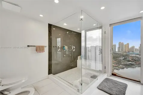 19355 Turnberry Way Aventura FL 33180