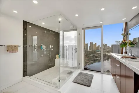19355 Turnberry Way Aventura FL 33180