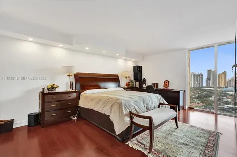 19355 Turnberry Way Aventura FL 33180