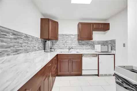 19355 Turnberry Way Aventura FL 33180