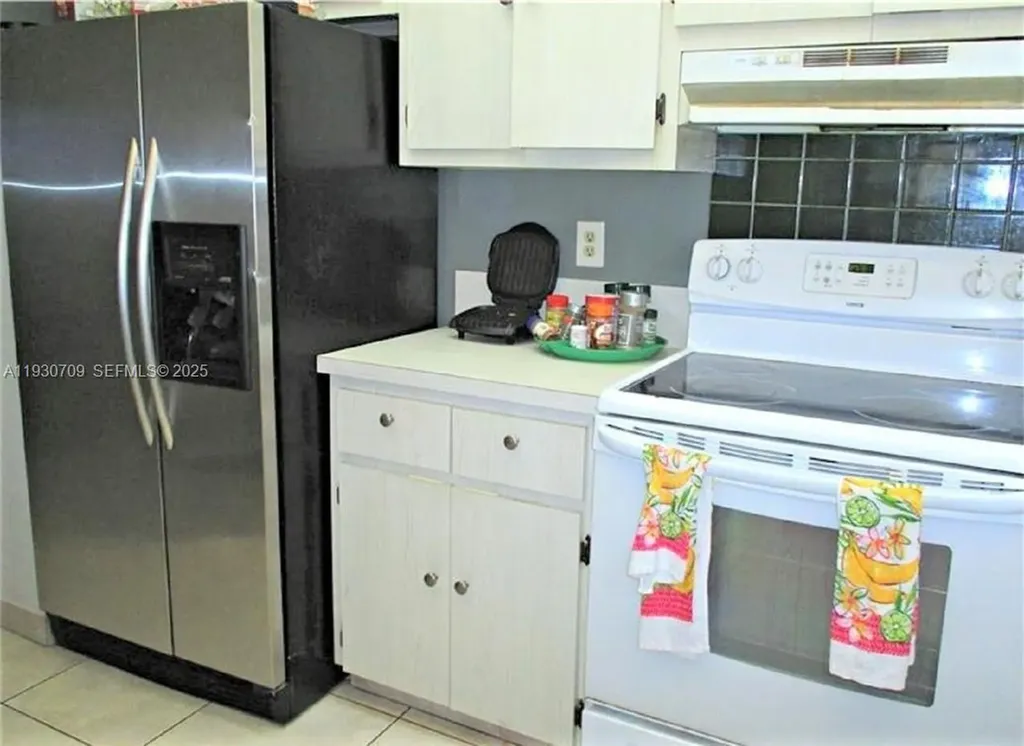 2451 NW 41st Avenue Lauderhill FL 33313