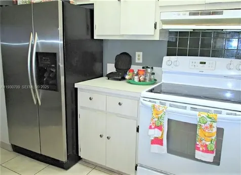 2451 NW 41st Avenue Lauderhill FL 33313