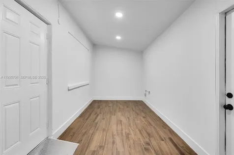 8930 SW 40th Street Miami FL 33165
